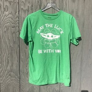 Star Wars Baby Yoda Mandalorian May the Luck Be With You T-Shirt mens medium m